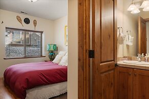 Midway 4 Bedroom Golf Course Luxury Turnberry 23 Home