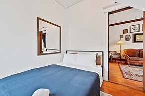 Vintage 3 Bed Condo In Chicagolands Trendy Berwyn 3 Bedroom Condo