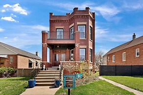 Vintage 3 Bed Condo In Chicagolands Trendy Berwyn 3 Bedroom Condo