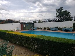 Acacia country Inn