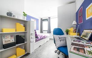 Student Only Ablett House