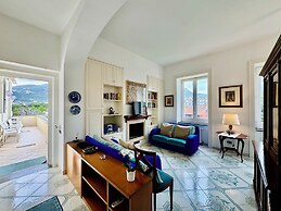 YourHome - Villa Falconieri Sorrento