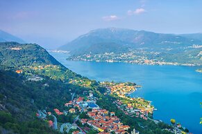 Old Pella 100 mt to Orta Lake