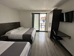 Hotel Expohotel Ferial