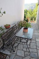 Hotel Alikopetra