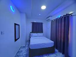 AA Luxury Suites