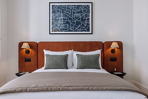 Ando Living Corpo Santo House