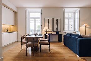 Ando Living Corpo Santo House