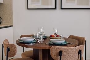 Ando Living Corpo Santo House