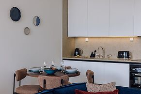 Ando Living Corpo Santo House