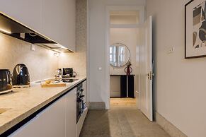 Ando Living Corpo Santo House