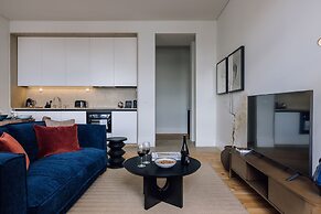 Ando Living Corpo Santo House