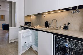 Ando Living Corpo Santo House