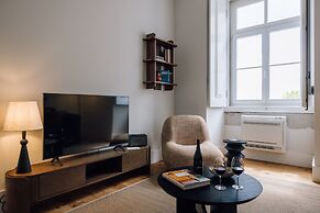 Ando Living Corpo Santo House