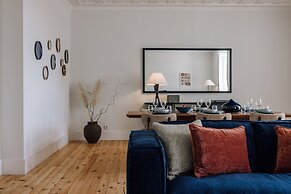 Ando Living Corpo Santo House