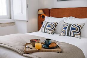 Ando Living Corpo Santo House