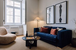 Ando Living Corpo Santo House