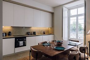 Ando Living Corpo Santo House