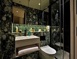 Notting Hill Hyde Park Apartments