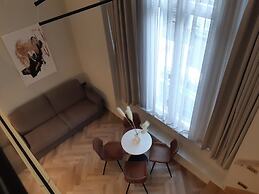 Notting Hill Hyde Park Apartments