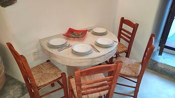 The Commander s Cave