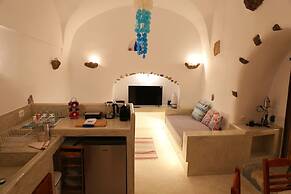 The Commander s Cave