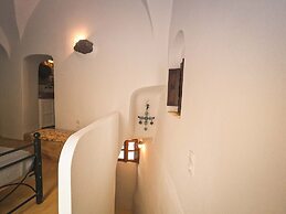 The Commander s House