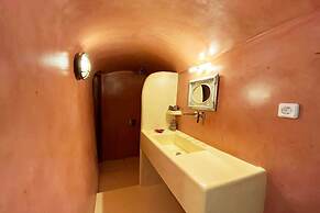 The Commander s House