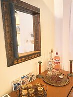 The Commander s House