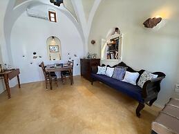 The Commander s House