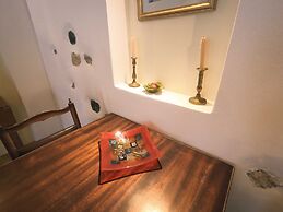 The Commander s House