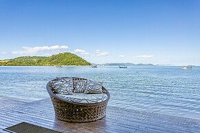 Casa Pé Na Areia com Piscina e Jacuzzi