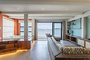 Casa Pé Na Areia com Piscina e Jacuzzi