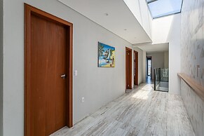 Casa Pé Na Areia com Piscina e Jacuzzi