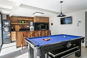 Casa Pé Na Areia com Piscina e Jacuzzi