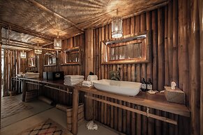 The Beach House Ocam Ocam