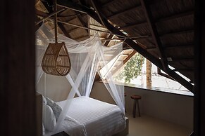 The Beach House Ocam Ocam