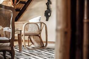 The Beach House Ocam Ocam