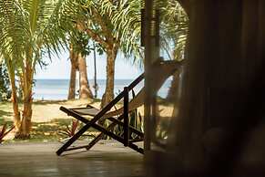 The Beach House Ocam Ocam