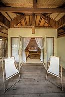 The Beach House Ocam Ocam