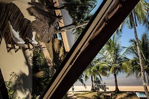 The Beach House Ocam Ocam