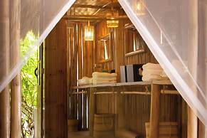 The Beach House Ocam Ocam