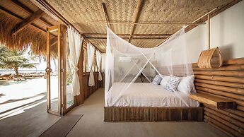 The Beach House Ocam Ocam