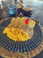 The Beach House Ocam Ocam