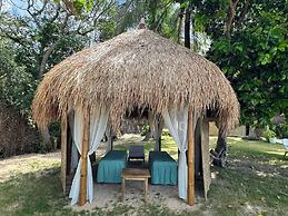 The Beach House Ocam Ocam