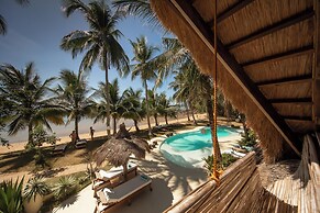 The Beach House Ocam Ocam