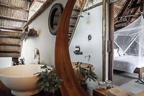 The Beach House Ocam Ocam