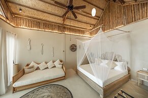 The Beach House Ocam Ocam