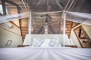 The Beach House Ocam Ocam