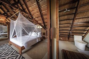 The Beach House Ocam Ocam